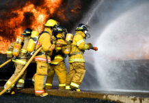 Un incendiu a izbucnit la cuptorul de uscare al unei fabrici din Arad care produce hote de bucătărie. Pompierii au intervenit cu șase autospeciale, flăcările incendiului fiind stinse după o oră