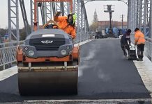 Anchetă deschisă pentru podul de la Șicula după apariția defectelor structurale