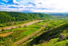 Zăcăminte de uraniu, cobalt și nichel descoperite la granița Arad–Bihor: posibil nou pol minier în Apuseni