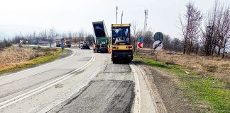 Peste 80 de kilometri de drumuri județene din Arad vor fi protejați prin tratamente bituminoase